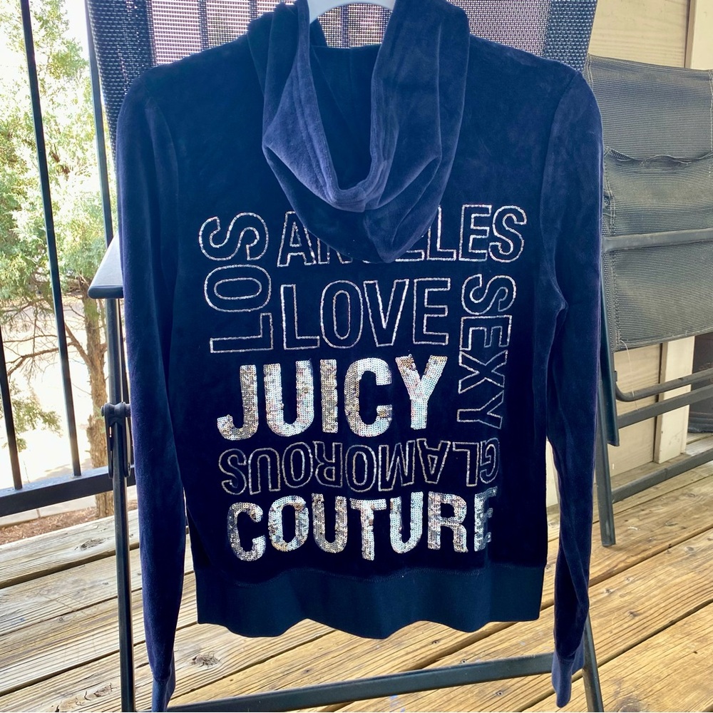 ✨Juicy Couture Velour Zip-Up Hoodie✨